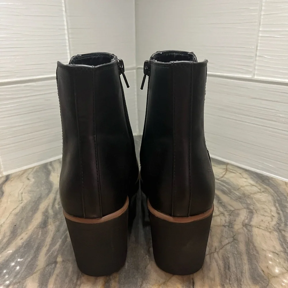 Naturalizer Soul Women's Apollo Wedge Ankle Bootie black 8.5 NWOB
